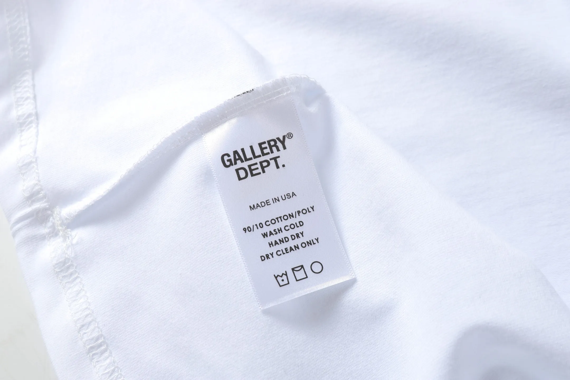 GALLERY.DEPT new summer short-sleeved model number: D3308P104 color: black white code number: S M L XL